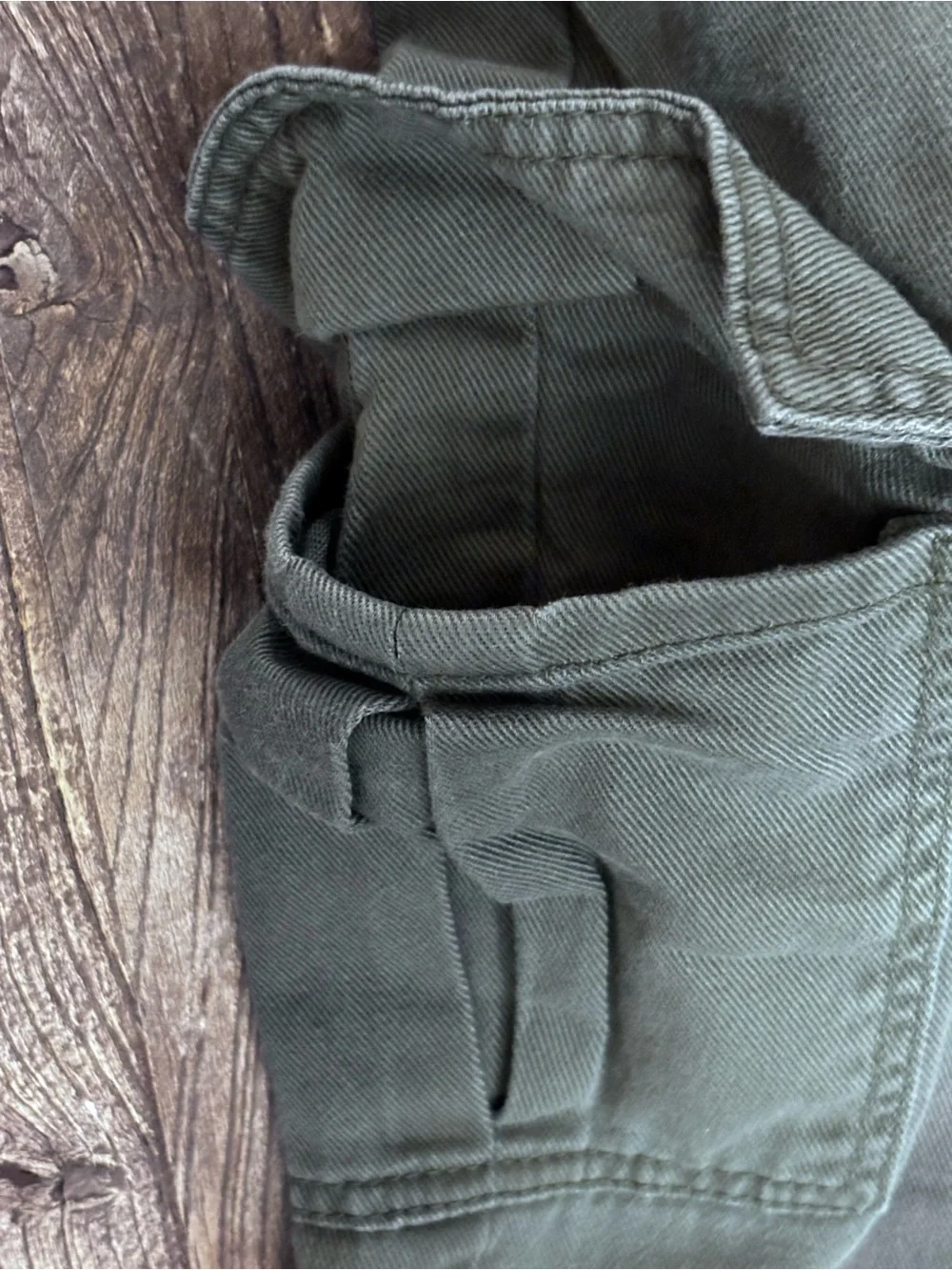 Old Navy Girls Olive Cargo Pants (14-16)